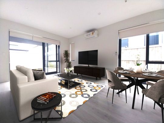 Amazing near new Four bedroom Family home - Photo 1