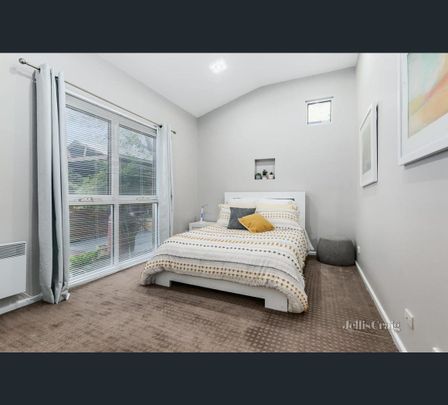 14 Lauri Ann Street, Templestowe Lower, Vic 3107 - Photo 1