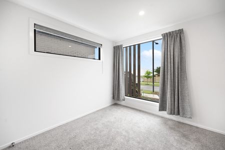 Welcome to your next chapter in refined, contemporary living. - Photo 3