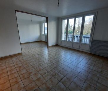 Louer appartement 3 pièces de 70 m² - Photo 2