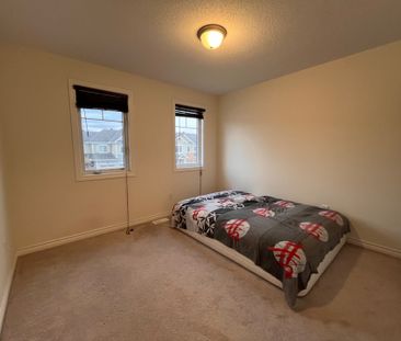 For Lease - 332 Song Sparrow Street, Barrhaven, Ontario - Photo 6