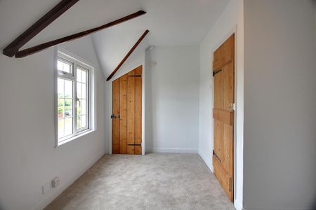 2 bedroom cottage to rent - Photo 3