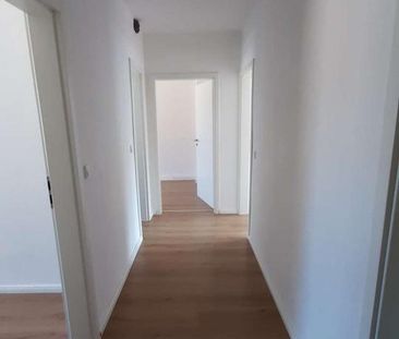 Landgrafenstraße 2 - schöne 3 ZKB Wohnung im 3. OG - Photo 1