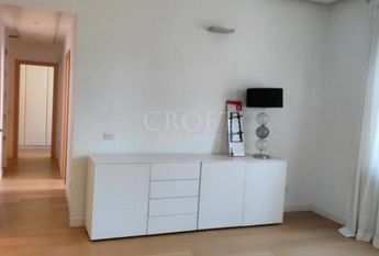 Parioli-Piazza delle Muse: Restored 3 bedroom, 3 Bath, spacious living, kitchen, balcony, near park, master bed & 2 single bedrooms. Ref 1045