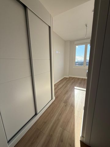 Piso de alquiler en Calle Calle de Dulce Chacón, 25, Virgen del Cortijo - Manoteras - Photo 3