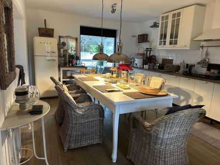 Duży dom w pobliżu Jeziora Szmaragdowego - Zdjęcie 3