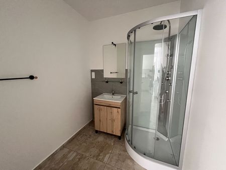 Location Appartement 2 pièces 44m² - Photo 5