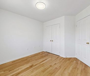 For Lease - 306 William Berczy Boulevard, Markham, Ontario - Photo 4