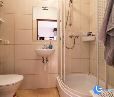 Kawalerka, parking, ul. Radzikowskiego - Photo 5