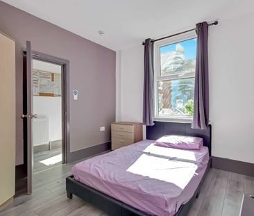 Kingsley Road Room 1 - Photo 6