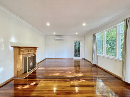 7 Bedroom Home in Karori - Photo 5