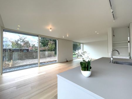 TOPPER ! STIJLVOL GERENOVEERDE VILLA TE HUUR IN KORTRIJK - Photo 3