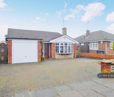 1 bedroom in a house share to rent - Photo 2