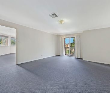 34 Fernleaf Crescent, Beaumont Hills, NSW 2155 - Photo 5