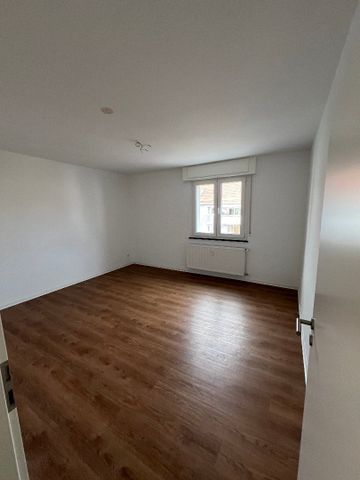 Gemütliche 3 Zimmer Wohnung mit Balkon! - Photo 3