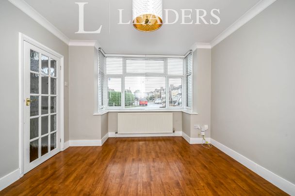 2 bedroom house to rent Winchester Road, Bedford, Bedfordshire, MK42 - Photo 1