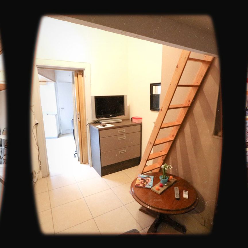 Studio Gelijkvloers Achteraan — Vijf­wind­ga­ten­straat - Foto 1