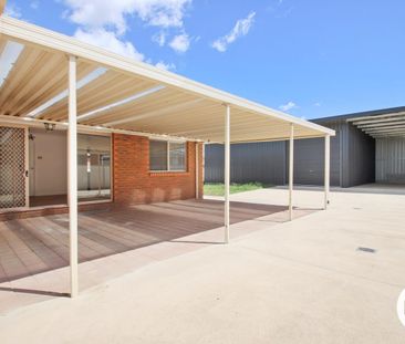 545 Daly Street, Lavington, NSW 2641 - Photo 5