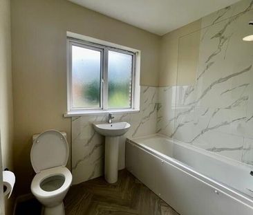 21 Beaufort Drive, Derry/ Londonderry, BT47 6FG - Photo 5