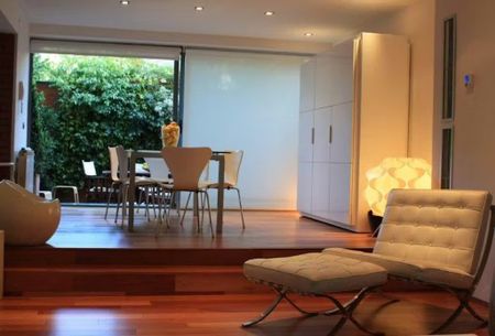 Avenida de Italia, Sevilla, Andalusia 41012 - Photo 5