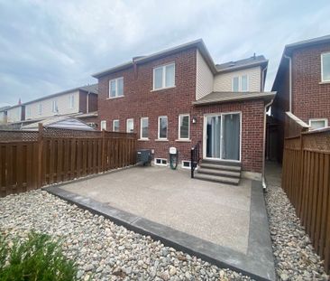 For Lease - 70 Charcoal Way, Brampton, Ontario - Photo 2