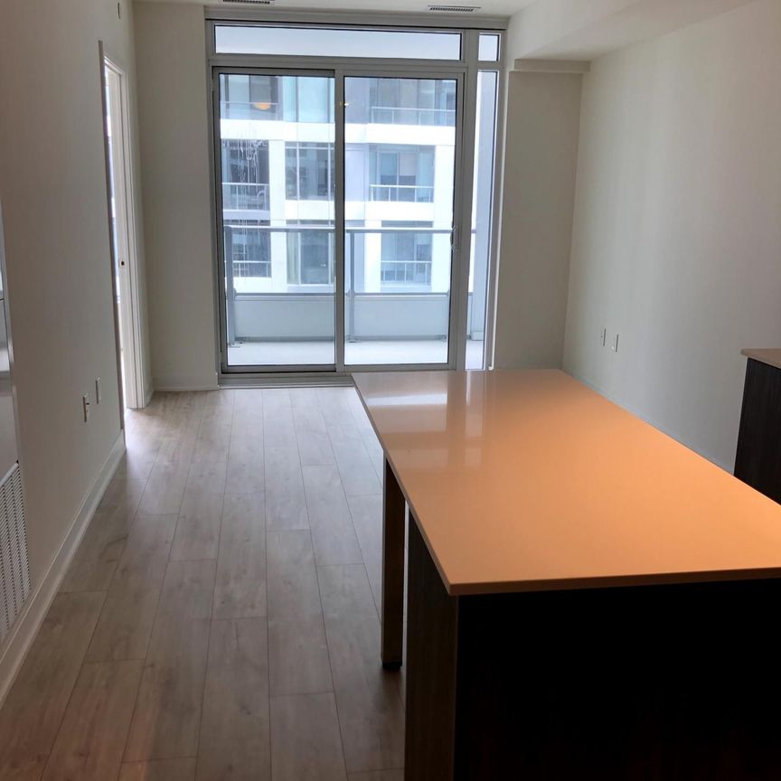 For Lease - 27 Bathurst Street Unit# 1214W, Toronto, Ontario - Photo 1