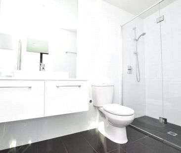 1801/601 Little Lonsdale Street - Photo 3