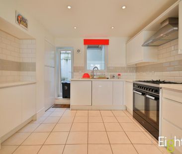 5 bedroom terraced house to rent - Photo 5