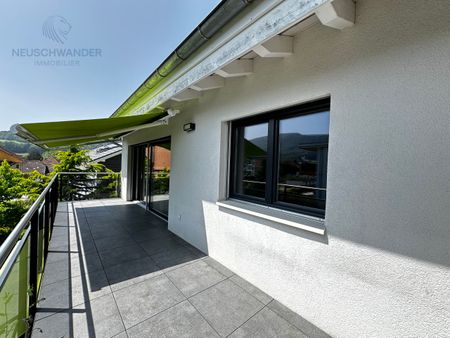 In a quiet neighborhood in the village center - Photo 3