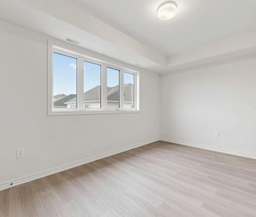 For Lease - 102 Donald Cameron Crescent Unit# 2nd Flr, Clarington, ... - Photo 3
