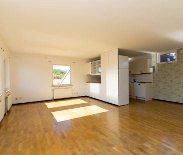 Drottninggatan 7 - Foto 1