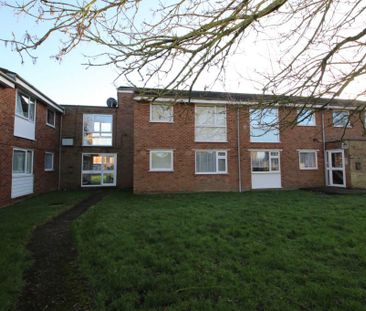 2 bed Flat for rent - Photo 5