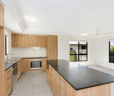 22 Cedarbrook Terrace, Idalia QLD 4811 - House For Rent | Domain - Photo 5