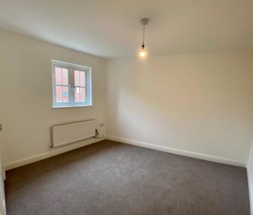 2 bedroom semi-detached house to rent - Photo 2