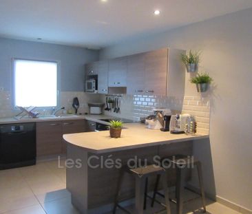 Location Maison 4 pièces 83m² CUERS 83390 - Photo 3