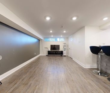 For Lease - 213 Rosedale Drive, Whitby, Ontario - Photo 2