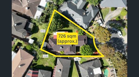11 Maree Court, Rowville - Photo 3