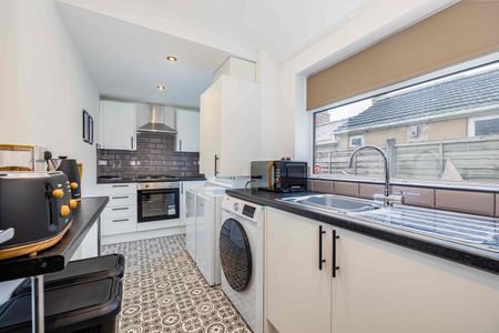 Queens Road, Hinckley, LE10 1EF - Photo 3
