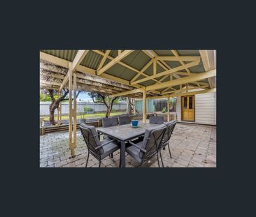 4 Phoebe Avenue, Modbury Heights, SA 5092 - Photo 1