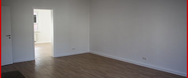 ** huesch-immobilien.de** Zuhause! Renovierte 3-Raumwohnung mit Süd-Balkon in E.-Rüttenscheid. - Photo 1