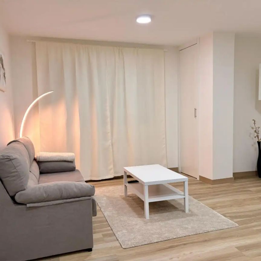 Piso de alquiler en Rúa Serra de Outes, 65, Residencia - Abella - Foto 1