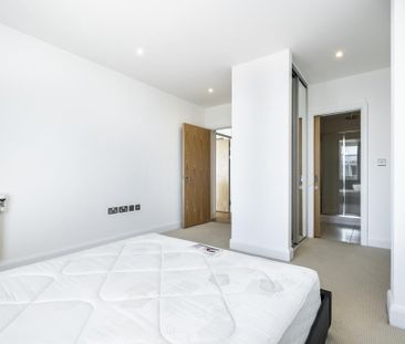 3 bedroom apartment to rent - Photo 3