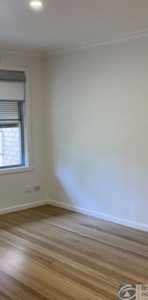 2 / 49 McFees Road, Dandenong - Photo 1