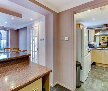 4 Bed Semi-Detached House, Lynchet Walk, BN1 - Photo 1