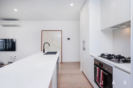 5/60 Edgar Street, Kingsville VIC 3012 - Photo 3