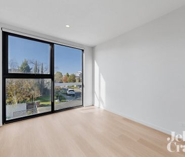 1/3 Duckmanton Court, Bentleigh East - Photo 5