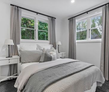 Fully Renovated Home - Photo 4