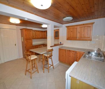 3 bedroom semi-detached house to rent - Photo 6