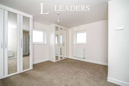 3 bedroom townhouse to rent - Photo 2