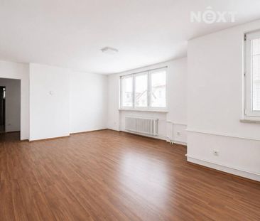 Pronájem bytu 3+1 110 m² - Photo 1